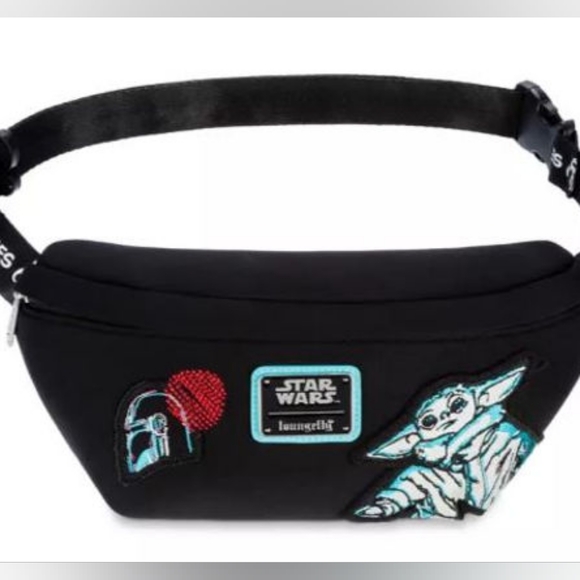 Loungefly Other - Loungefly x Disney Mandalorian Fanny Pak